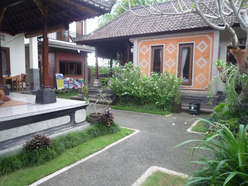 Pratama house Apartment Ubud  Luaran gambar